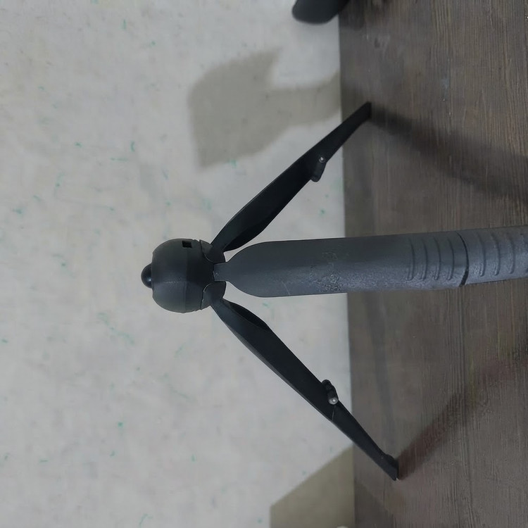 سه پایه نگهدارنده مدل Realme Tripod